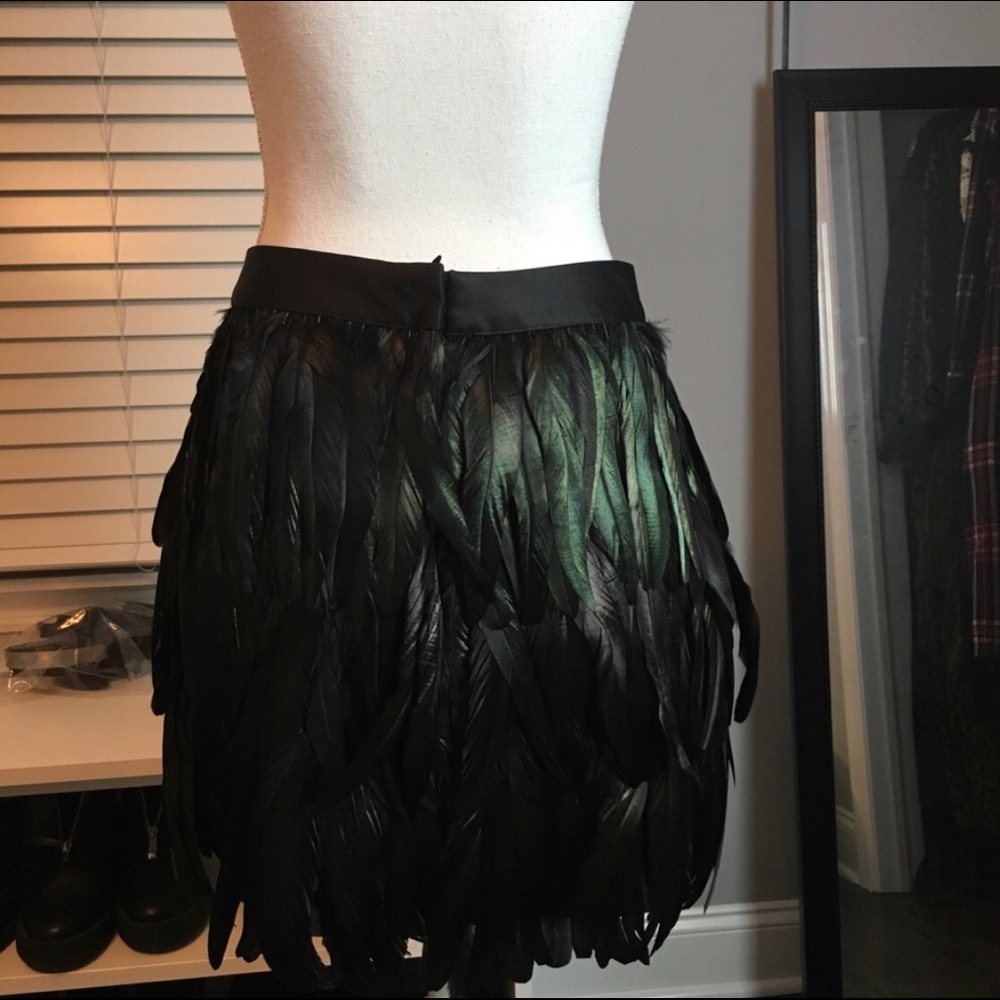 Express feather skirt. New with tags. Never worn.